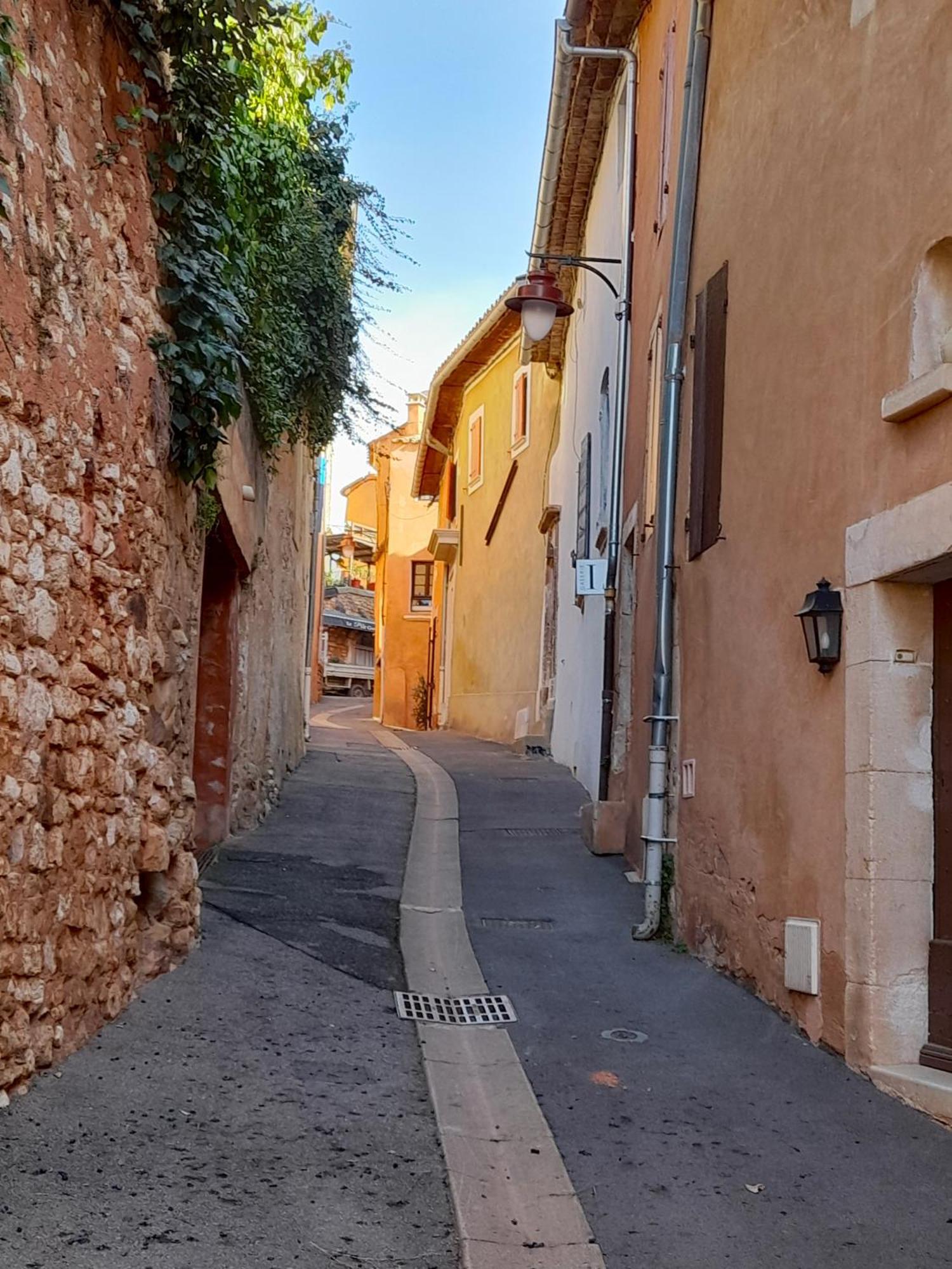L'Atelier Au Coeur Du Village Roussillon en Isere Buitenkant foto